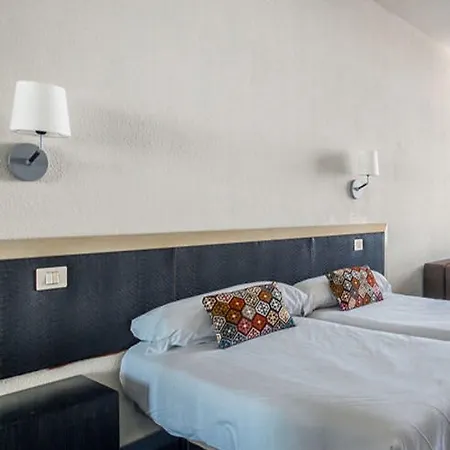 Vistaflor Cura Marina Aparthotel 3*